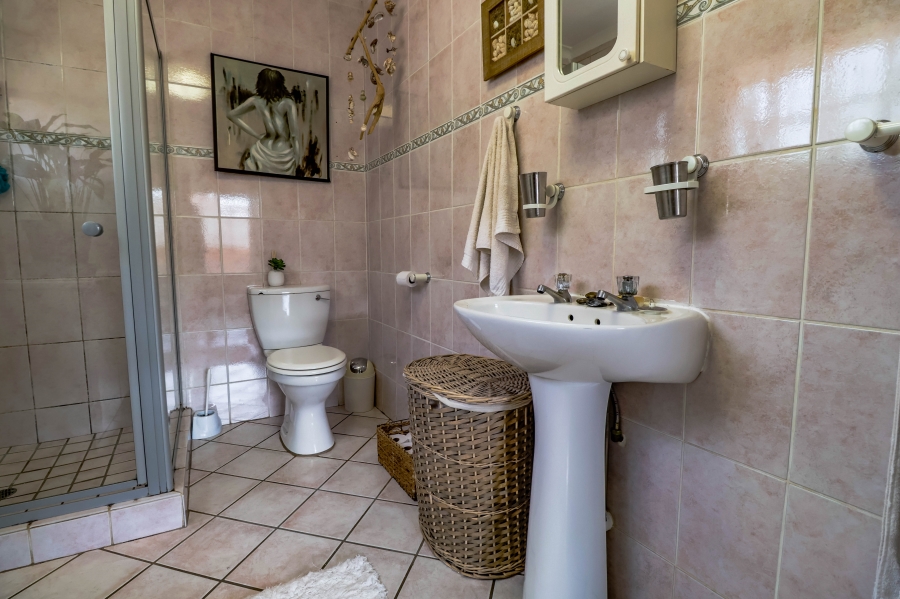 3 Bedroom Property for Sale in Wierda Park Gauteng