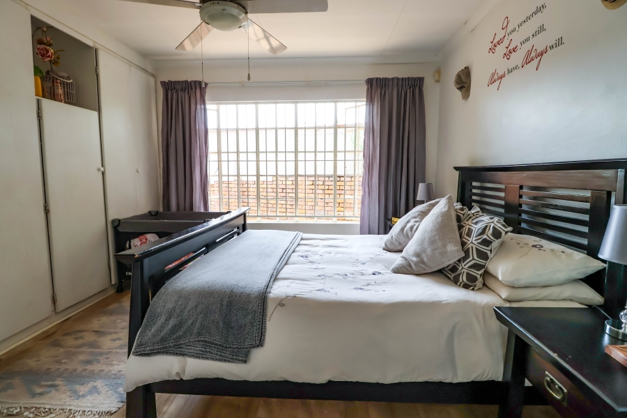 3 Bedroom Property for Sale in Wierda Park Gauteng