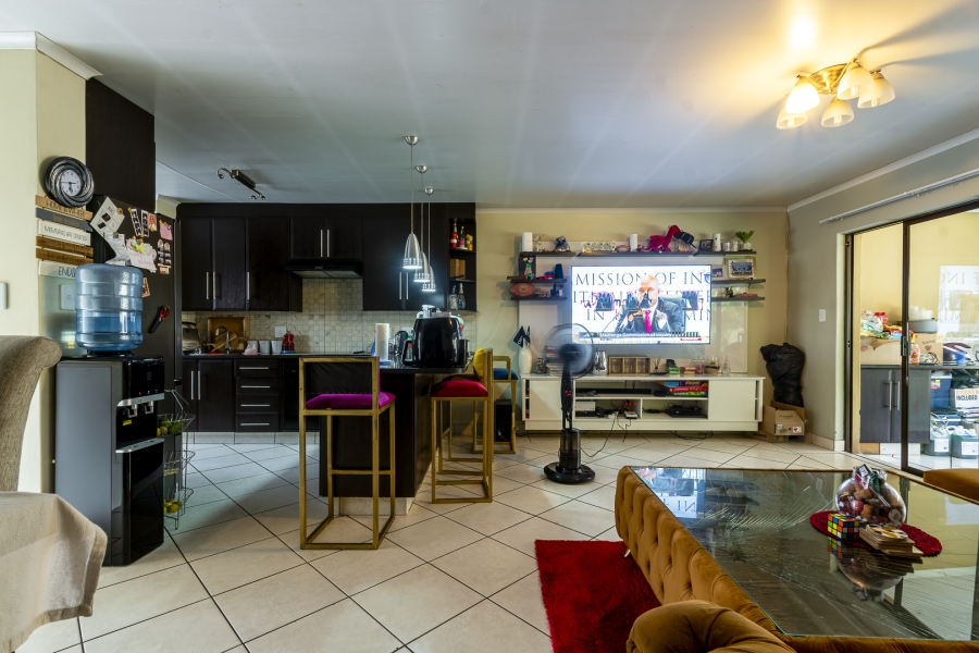 3 Bedroom Property for Sale in Val de Grace Gauteng