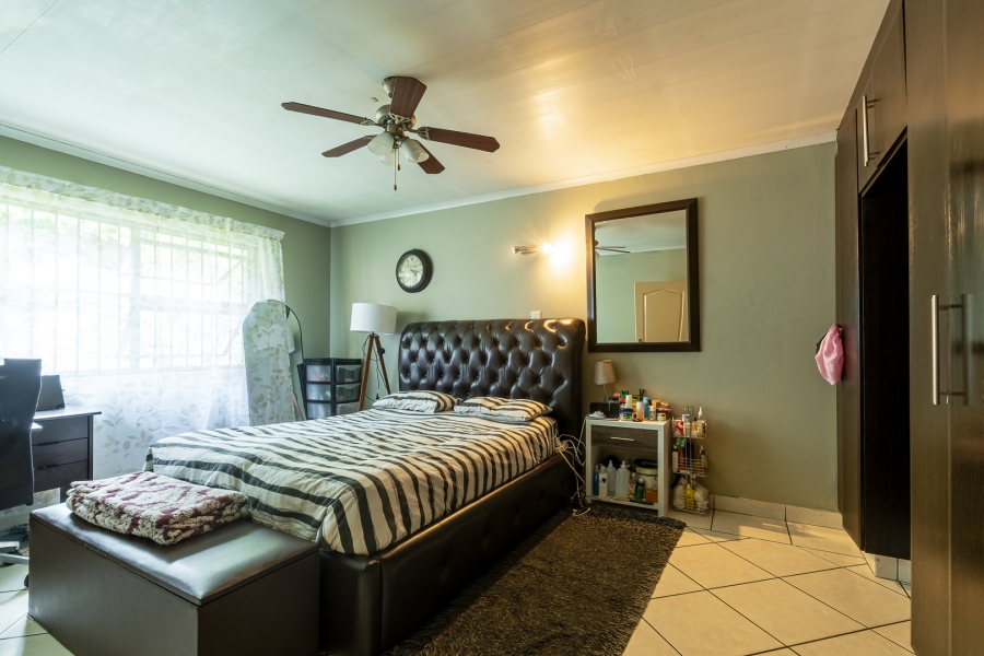 3 Bedroom Property for Sale in Val de Grace Gauteng