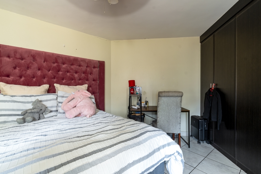 3 Bedroom Property for Sale in Val de Grace Gauteng