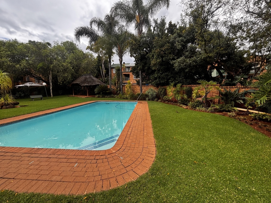 2 Bedroom Property for Sale in Faerie Glen Gauteng