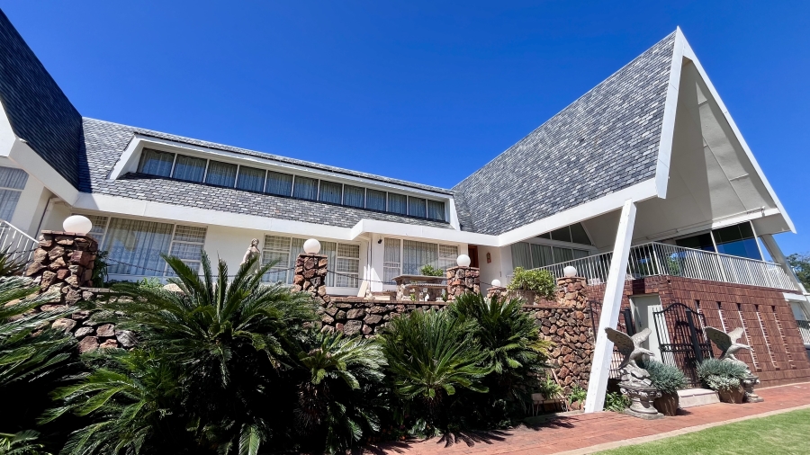 4 Bedroom Property for Sale in Villieria Gauteng
