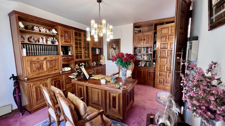 4 Bedroom Property for Sale in Villieria Gauteng
