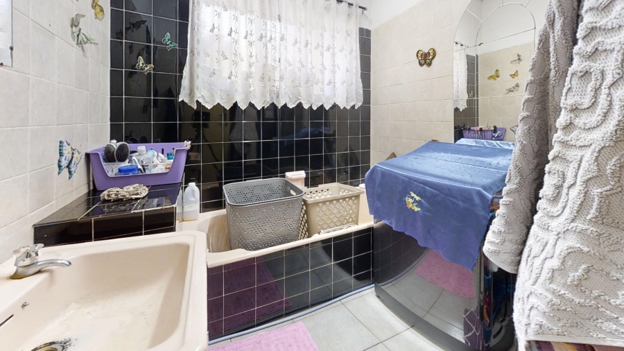 3 Bedroom Property for Sale in Lambton Gauteng