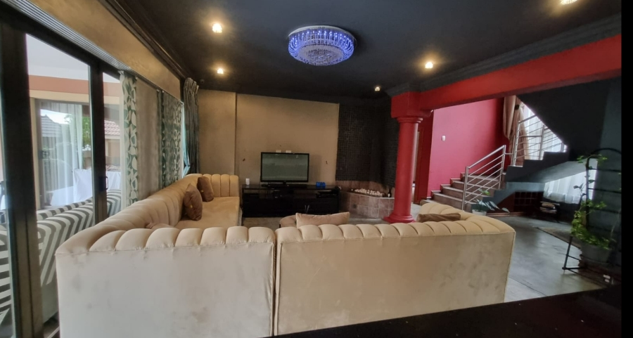 To Let 5 Bedroom Property for Rent in Brooklands Lifestyle Estate Gauteng