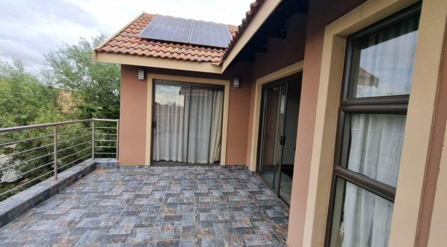 To Let 5 Bedroom Property for Rent in Brooklands Lifestyle Estate Gauteng