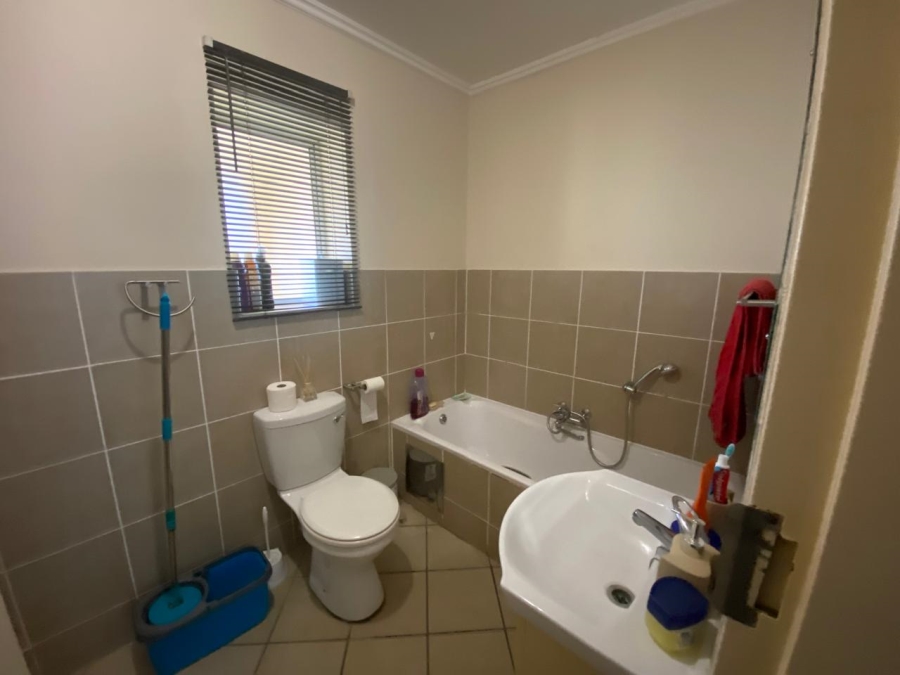 1 Bedroom Property for Sale in Riverspray Lifestyle Estate Gauteng