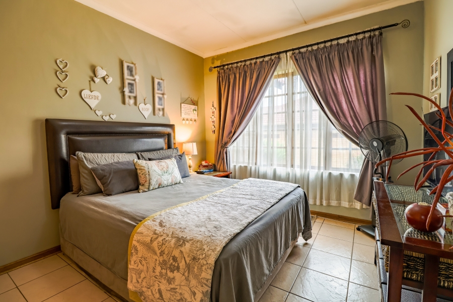 3 Bedroom Property for Sale in Thatchfield Estate Gauteng