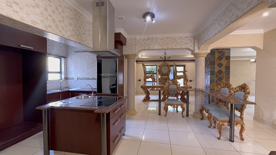 5 Bedroom Property for Sale in Helderwyk Gauteng