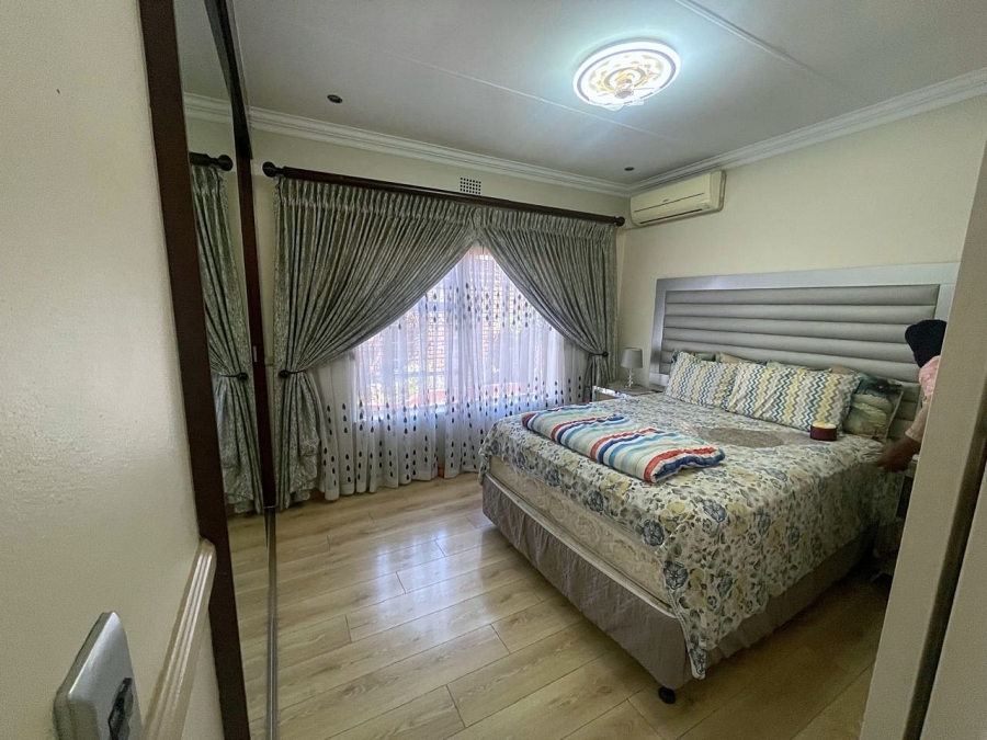 3 Bedroom Property for Sale in Lakefield Gauteng