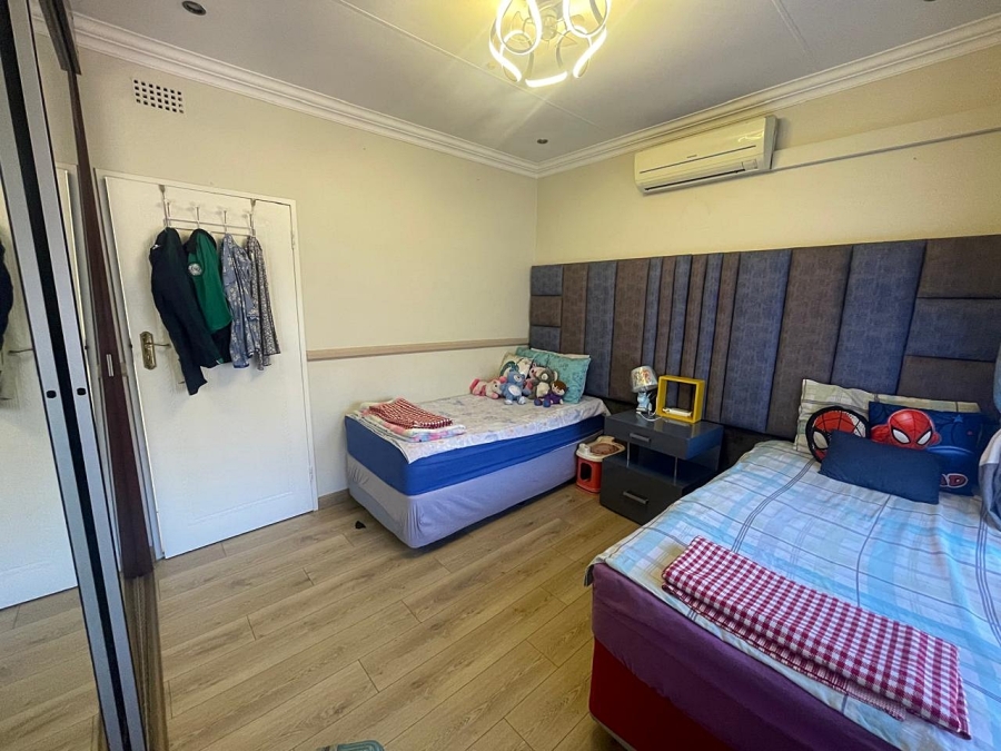 3 Bedroom Property for Sale in Lakefield Gauteng