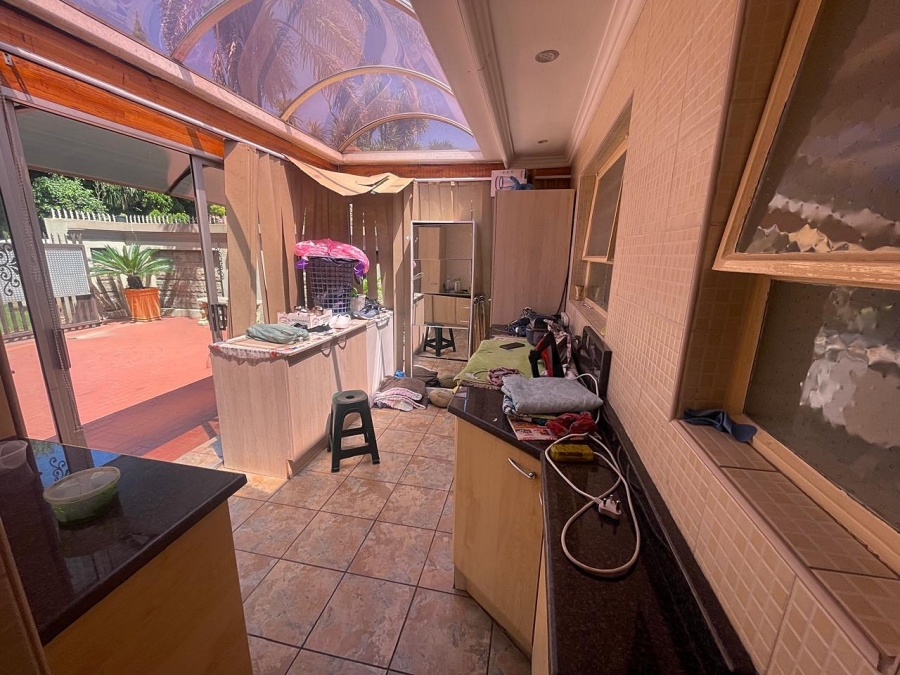 3 Bedroom Property for Sale in Lakefield Gauteng