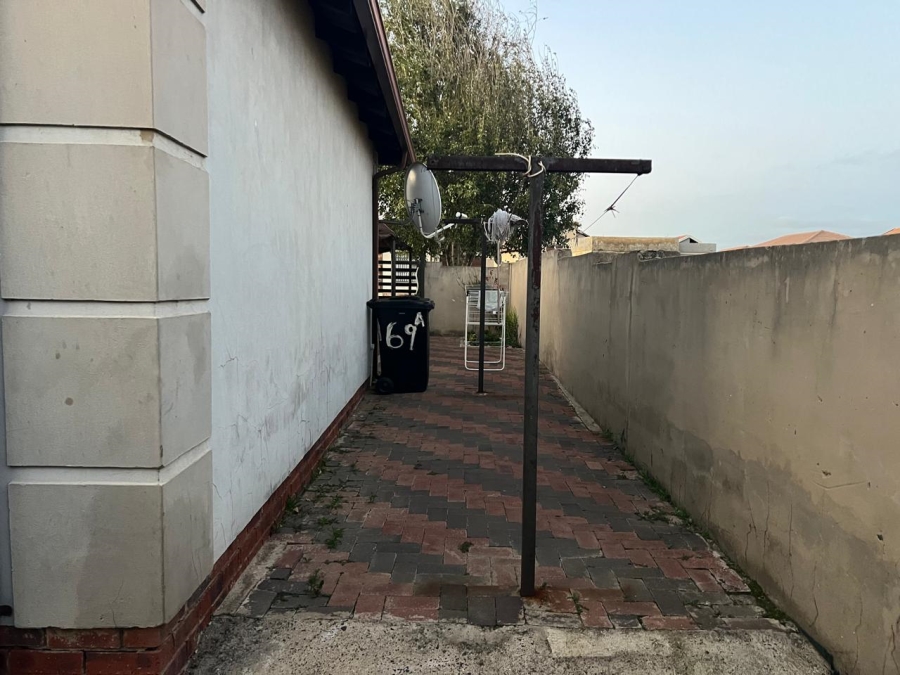 3 Bedroom Property for Sale in Sharon Park Gauteng