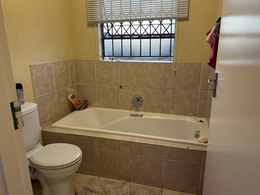 3 Bedroom Property for Sale in Sharon Park Gauteng