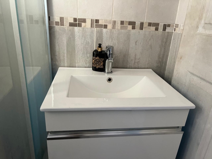 3 Bedroom Property for Sale in Sharon Park Gauteng