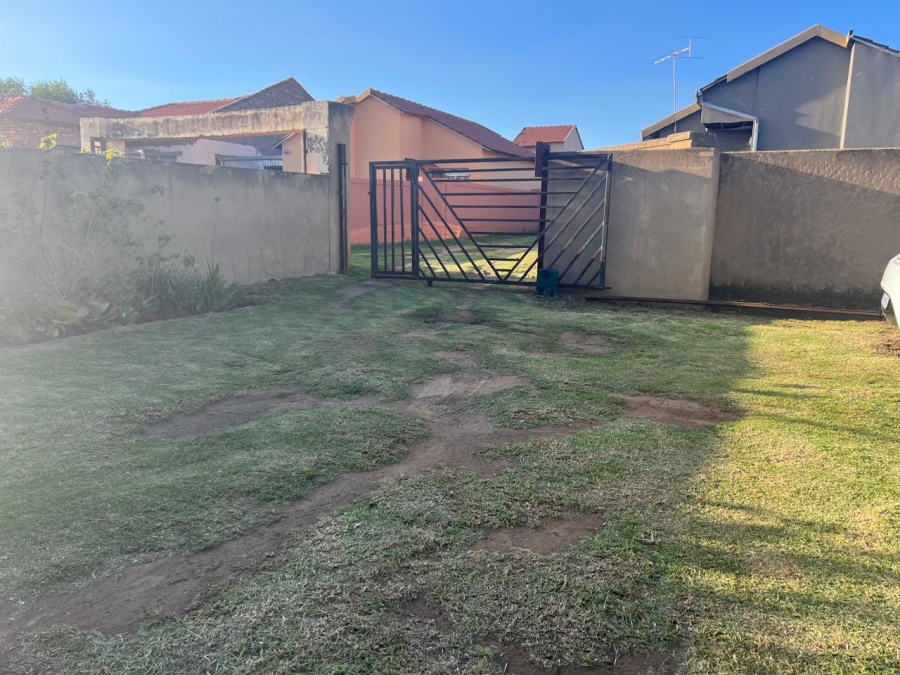 3 Bedroom Property for Sale in Sharon Park Gauteng