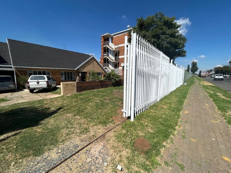 4 Bedroom Property for Sale in Cason Gauteng