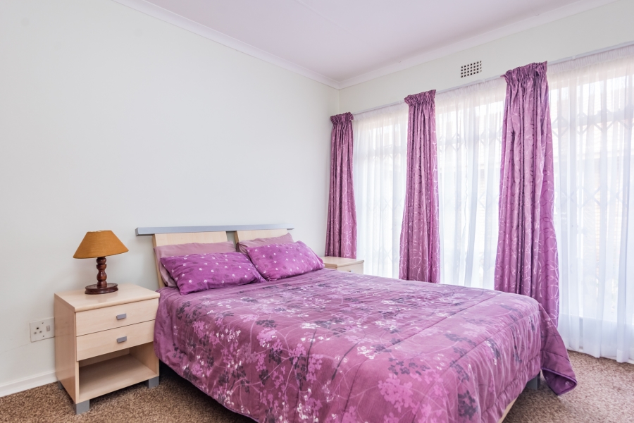 4 Bedroom Property for Sale in Rant En Dal Gauteng