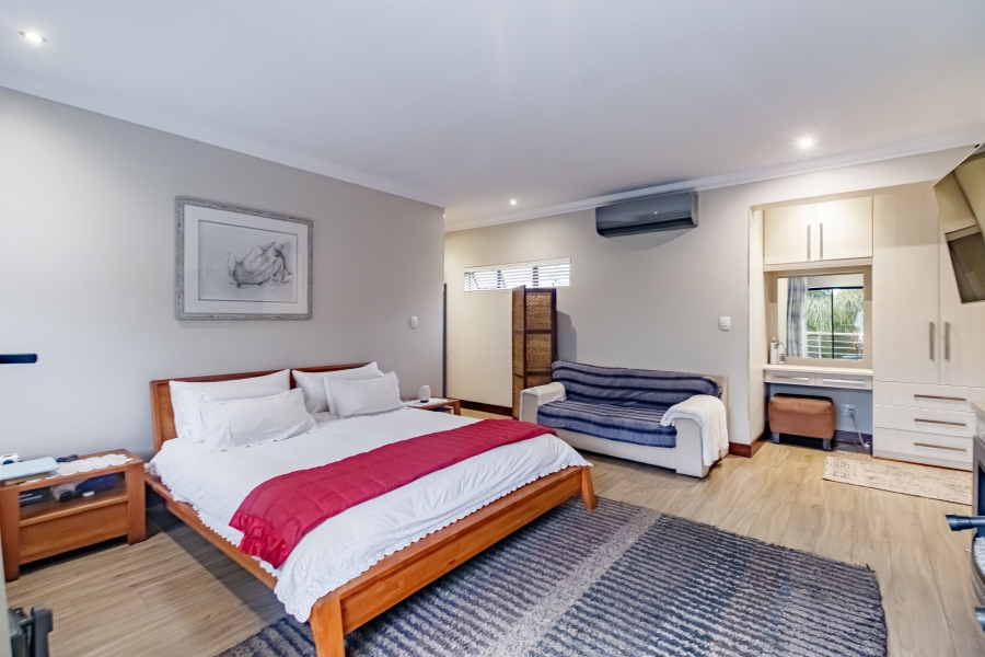 4 Bedroom Property for Sale in Midstream Estate Gauteng