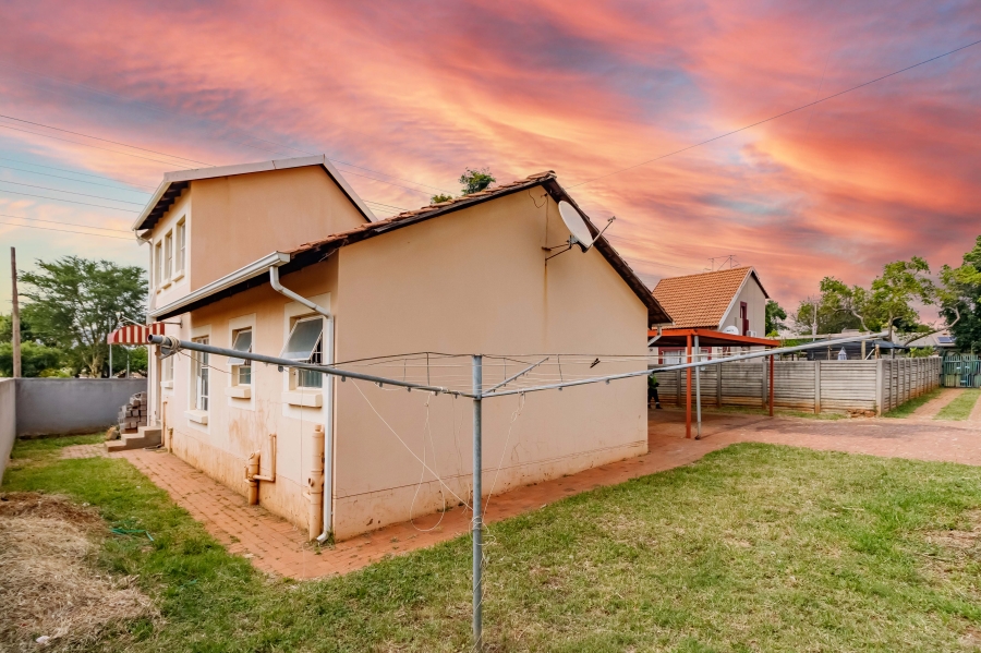 3 Bedroom Property for Sale in Noordwyk Gauteng