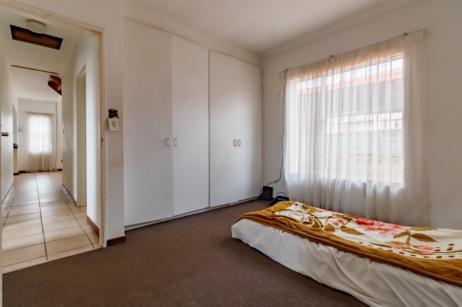 3 Bedroom Property for Sale in Noordwyk Gauteng