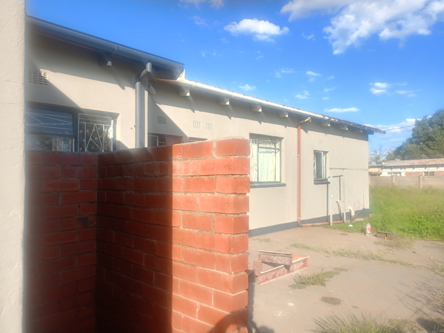 3 Bedroom Property for Sale in Sonland Park Gauteng
