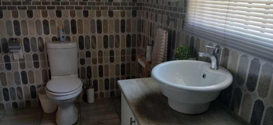 3 Bedroom Property for Sale in Vanderbijlpark CW 4 Gauteng