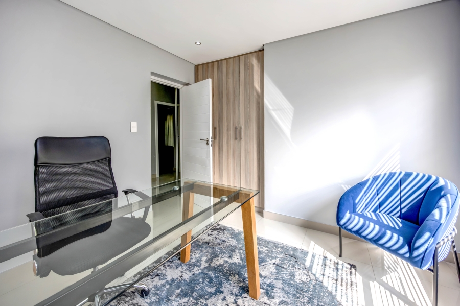 3 Bedroom Property for Sale in Broadacres Gauteng