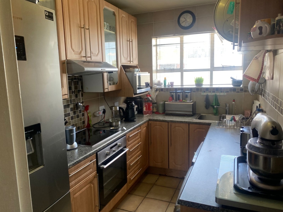 2 Bedroom Property for Sale in Eastleigh Gauteng