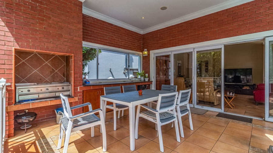 3 Bedroom Property for Sale in Bedfordview Gauteng