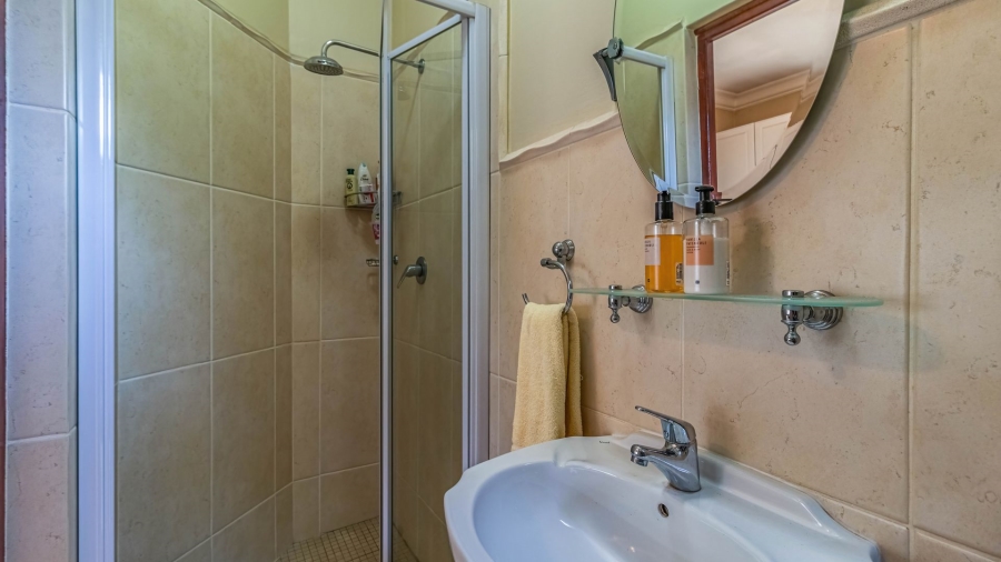 3 Bedroom Property for Sale in Bedfordview Gauteng