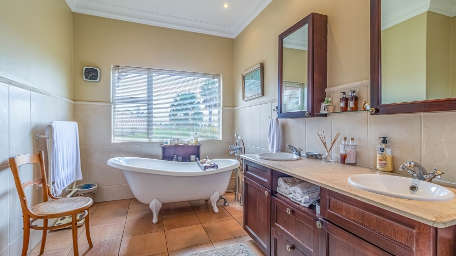 3 Bedroom Property for Sale in Bedfordview Gauteng