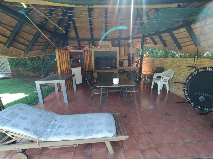 7 Bedroom Property for Sale in Pretoria North Gauteng