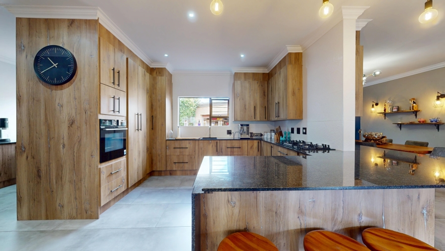 3 Bedroom Property for Sale in Sunward Park Gauteng