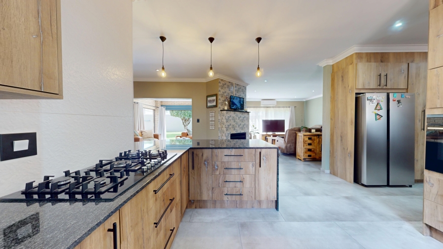 3 Bedroom Property for Sale in Sunward Park Gauteng