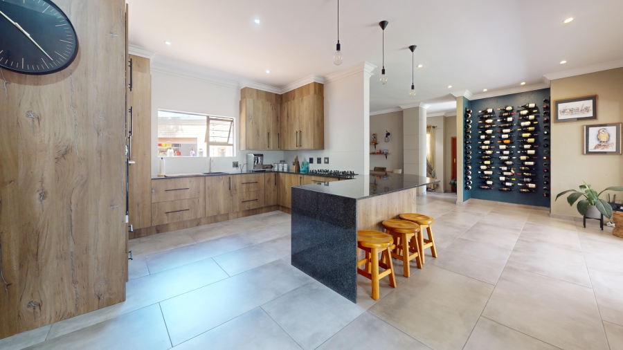 3 Bedroom Property for Sale in Sunward Park Gauteng