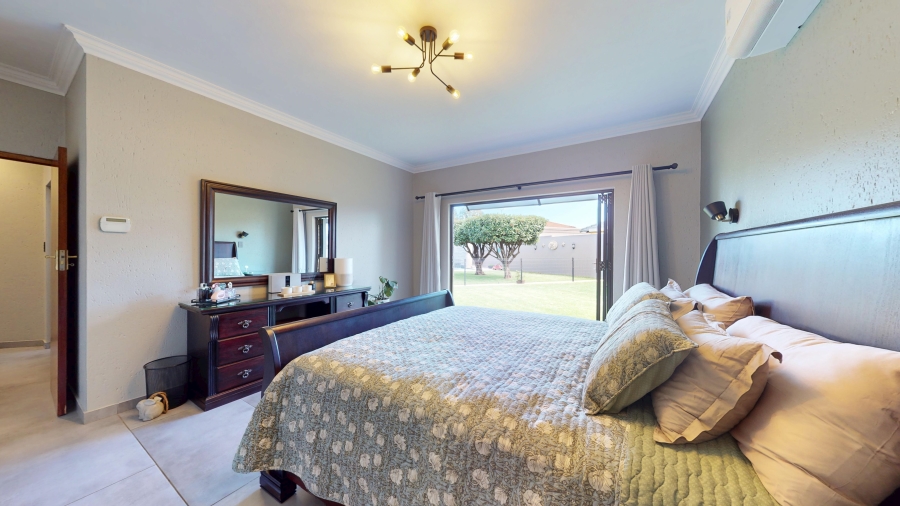 3 Bedroom Property for Sale in Sunward Park Gauteng