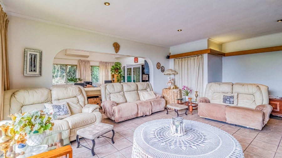 5 Bedroom Property for Sale in Bedford Gardens Gauteng