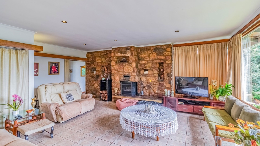 5 Bedroom Property for Sale in Bedford Gardens Gauteng