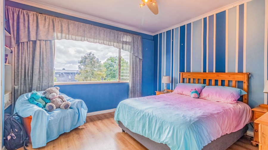 5 Bedroom Property for Sale in Bedford Gardens Gauteng