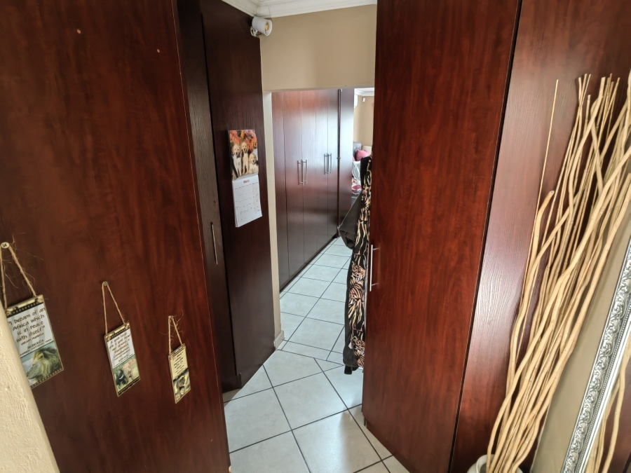 4 Bedroom Property for Sale in Ferryvale Gauteng