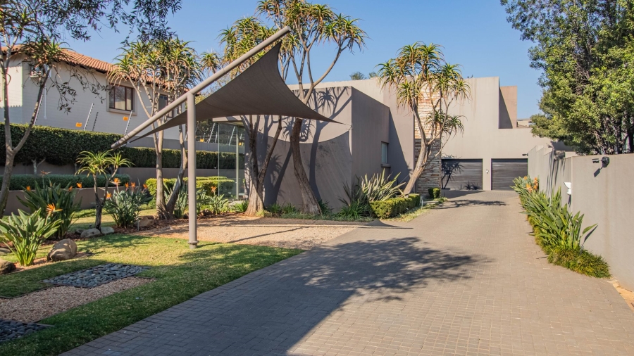 4 Bedroom Property for Sale in Bedfordview Gauteng