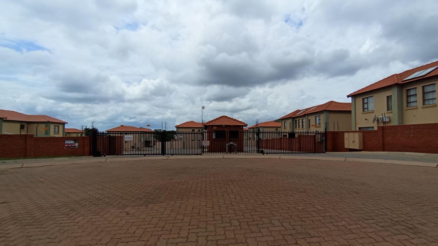 3 Bedroom Property for Sale in Amandasig Gauteng