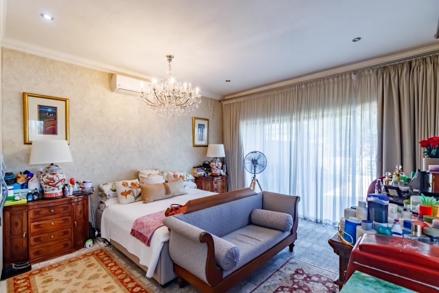 5 Bedroom Property for Sale in Midstream Ridge Gauteng