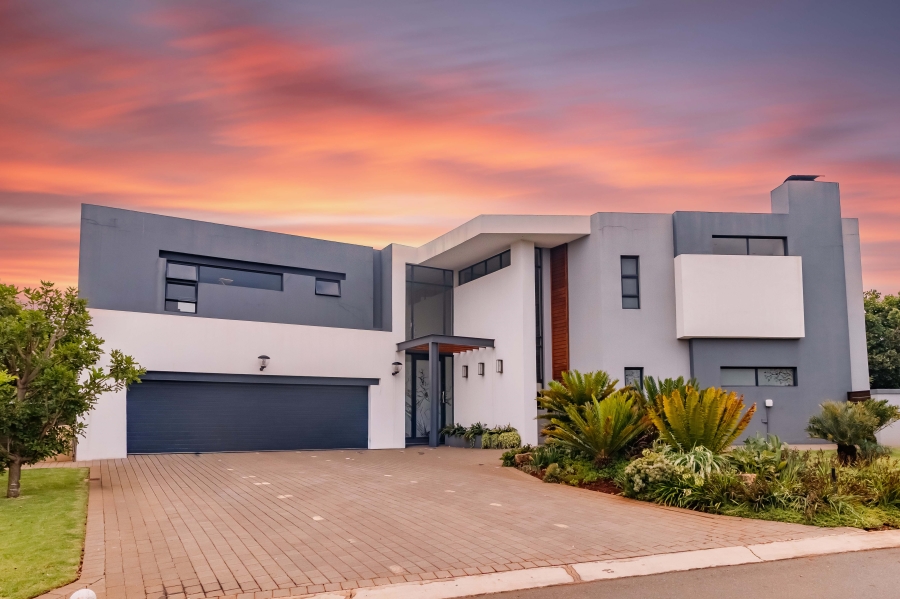 5 Bedroom Property for Sale in Midstream Ridge Gauteng