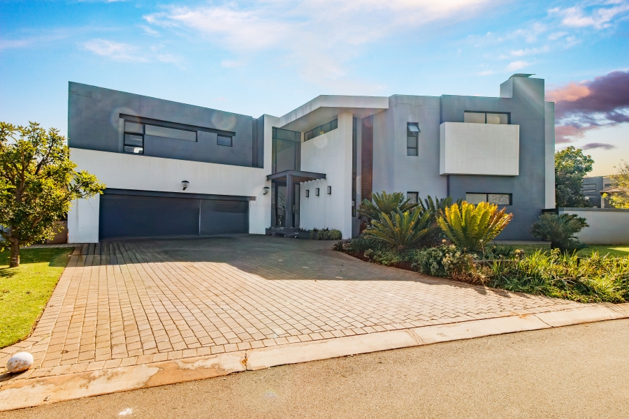 6 Bedroom Property for Sale in Midstream Ridge Gauteng