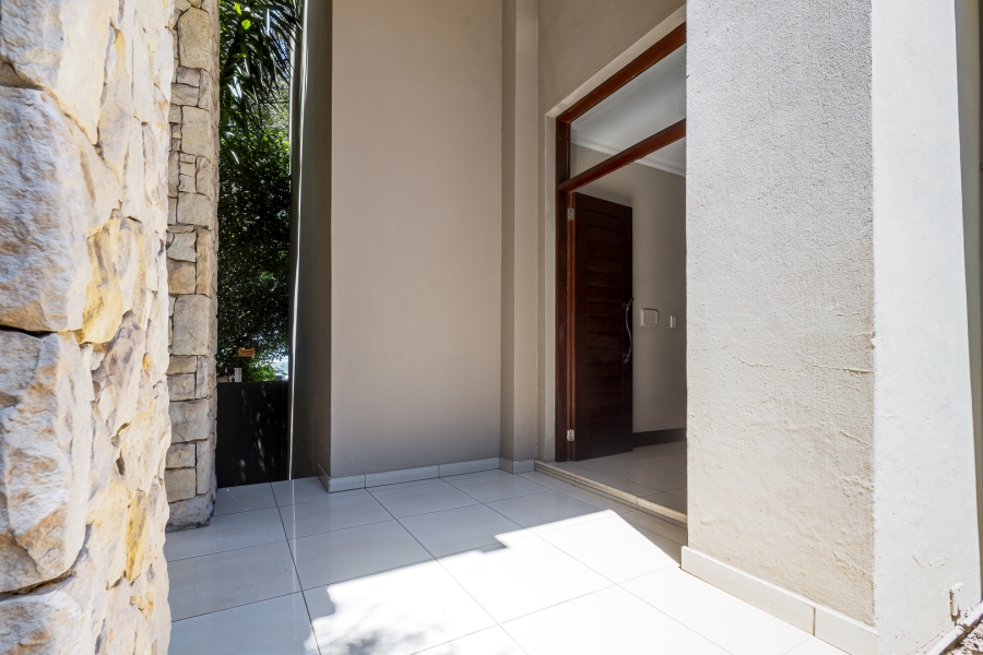 4 Bedroom Property for Sale in Waterkloof Ridge Gauteng