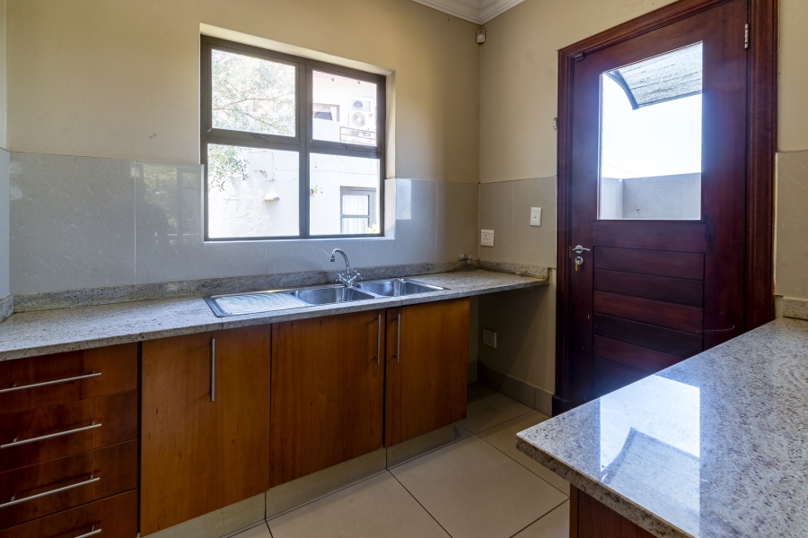 4 Bedroom Property for Sale in Waterkloof Ridge Gauteng