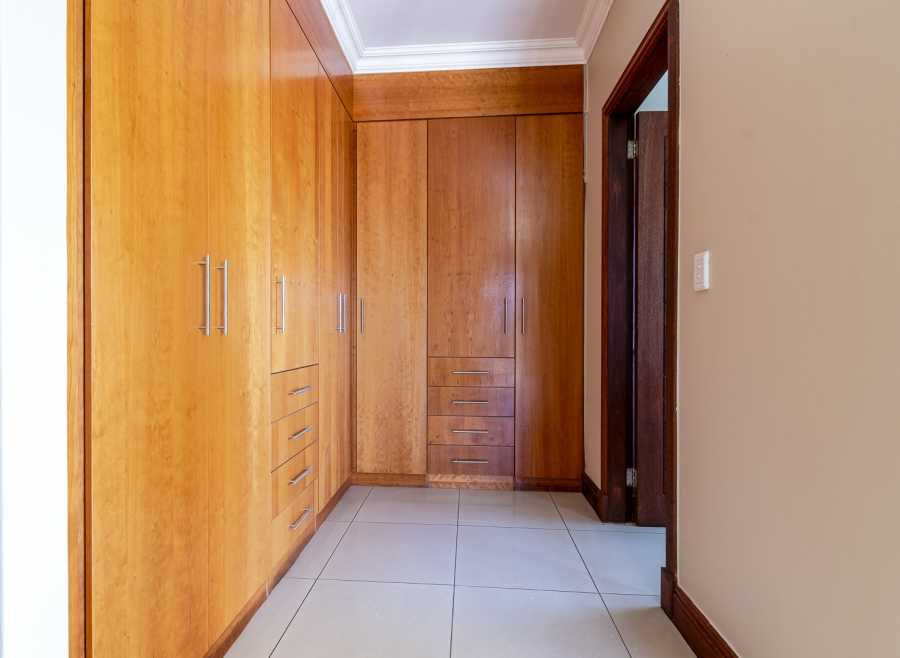 4 Bedroom Property for Sale in Waterkloof Ridge Gauteng